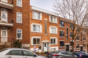 2599 Hogan St in Montréal, QC - Building Photo