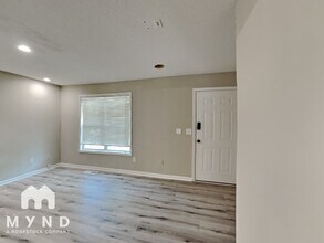 107 Huntington Ct in Dallas, GA - Building Photo - Building Photo