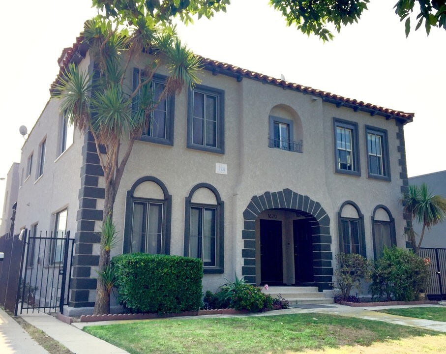 1618 Hauser Blvd in Los Angeles, CA - Building Photo