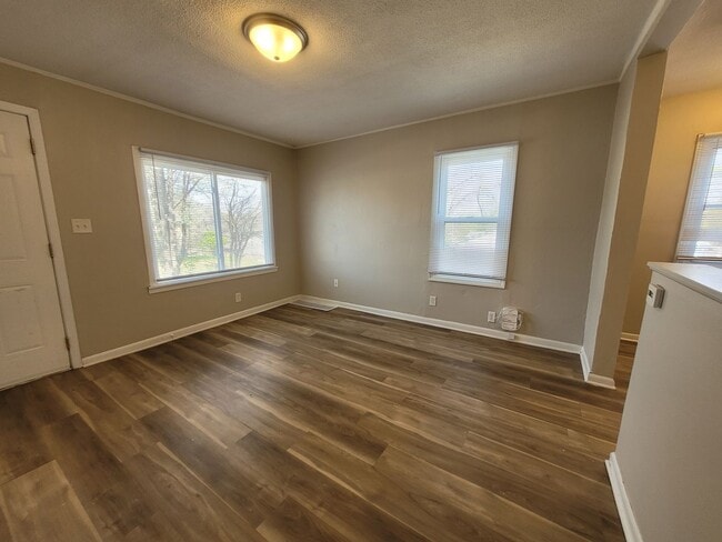 1112 Frazier Ave in Des Moines, IA - Building Photo - Building Photo