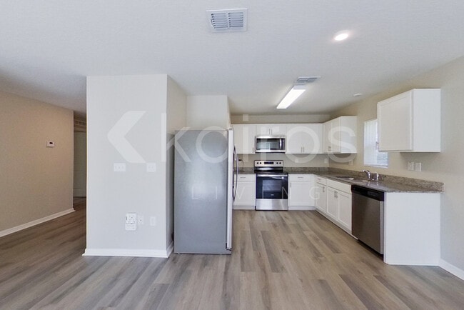 287 Parkview Dr in Palm Coast, FL - Foto de edificio - Building Photo