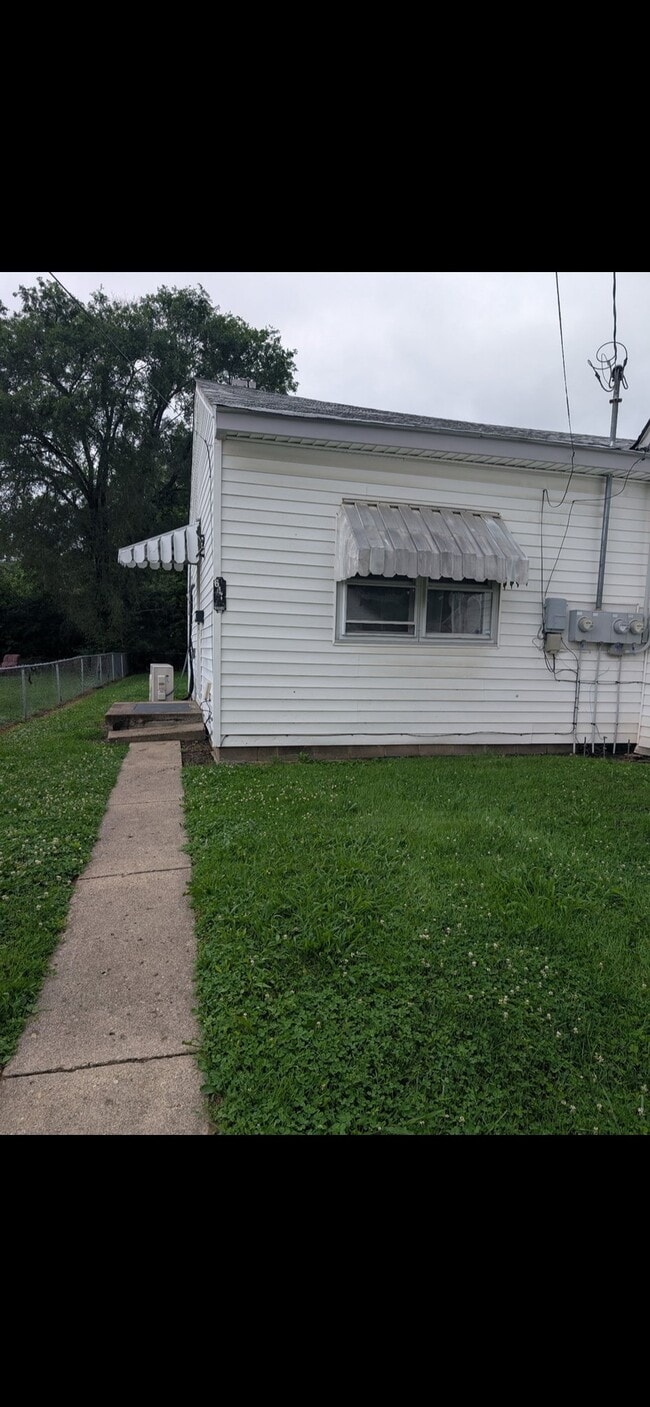 648 Johnson Ave