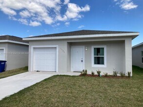 1481 Las Villas Blvd in Sebring, FL - Building Photo - Building Photo