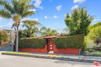 648 Palms Blvd in Los Angeles, CA - Building Photo - Building Photo
