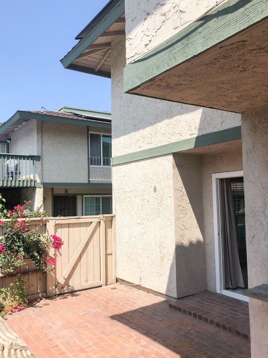 9466 Caminito Cabana in San Diego, CA - Building Photo