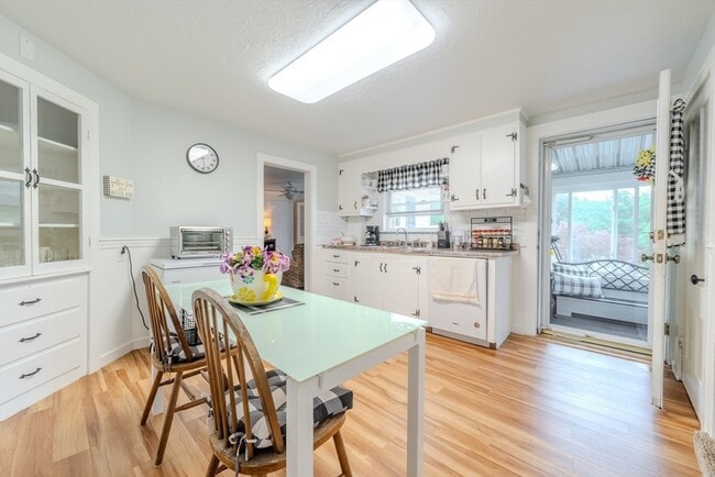 9 Beach St in Millbury, MA - Building Photo - Building Photo