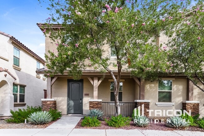 property at 12539 W Hummingbird Terrace