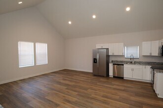 1717 Ingram St in Indianapolis, IN - Building Photo - Building Photo