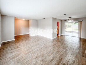 3639 N Ride Dr in Jacksonville, FL - Building Photo - Building Photo
