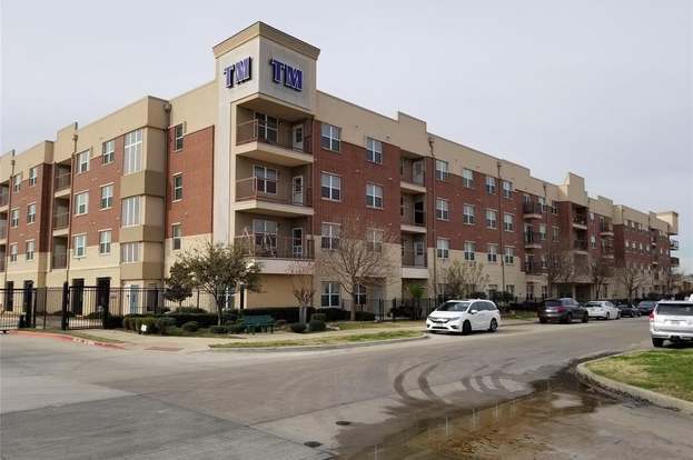 1100 Trinity Mills Rd in Carrollton, TX - Building Photo - Building Photo