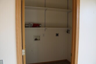 1315 N Western Ave, Unit 204 in Wenatchee, WA - Building Photo - Building Photo