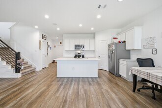 4909 Hera Holw Dr in Katy, TX - Building Photo - Building Photo