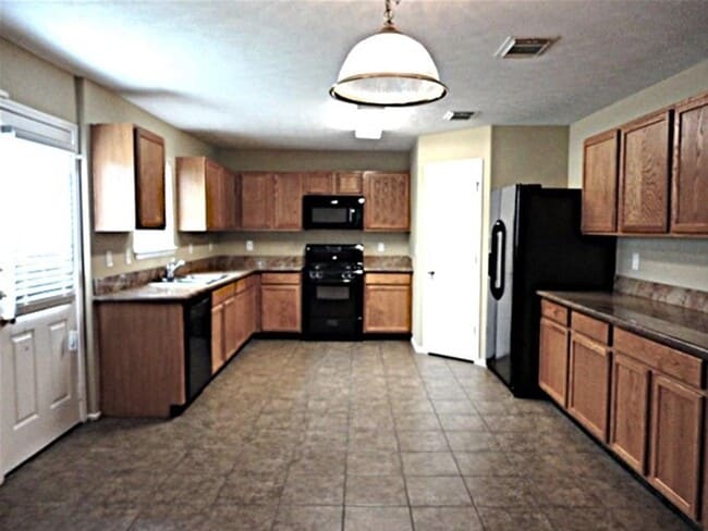18227 Thicket Grove Rd in Houston, TX - Building Photo - Building Photo
