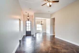 1302 Heritage Dr S in Hernando, MS - Building Photo - Building Photo