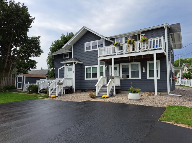 22 Wilder Ter, Unit 22 Wilder Terrace  Apt A in Rochester, NY - Building Photo - Building Photo