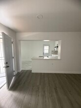 1212 S Temple Ave, Unit 1 in Compton, CA - Building Photo - Building Photo