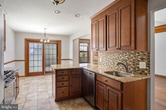 3 Isa Ct in Trenton, NJ - Building Photo - Building Photo