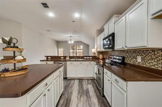 1021 Cottontail Dr in Forney, TX - Building Photo - Building Photo