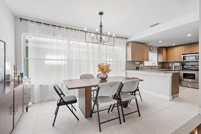 1603 Jefferson St in Hollywood, FL - Building Photo - Building Photo