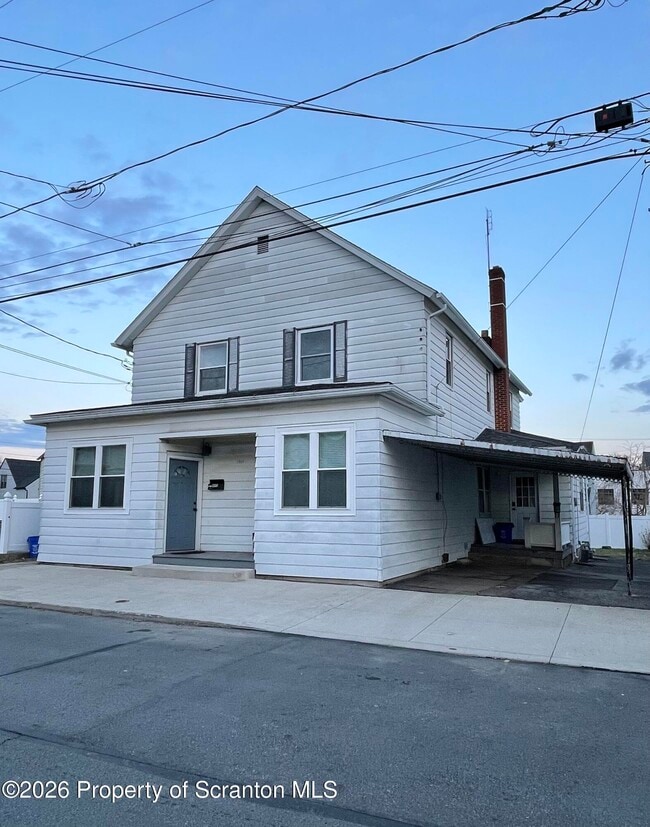 property at 1064 Lincoln St