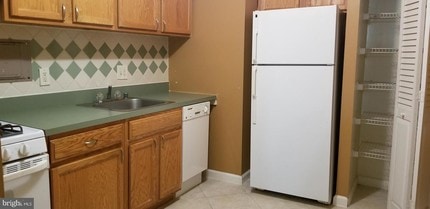 1836 Metzerott Rd-Unit -1119 in Adelphi, MD - Building Photo - Building Photo