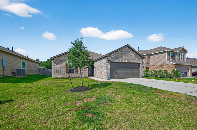 13927 Katlin Rd in Conroe, TX - Building Photo - Building Photo