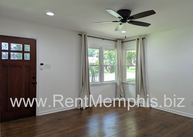 5049 Alrose Ave in Memphis, TN - Building Photo - Building Photo