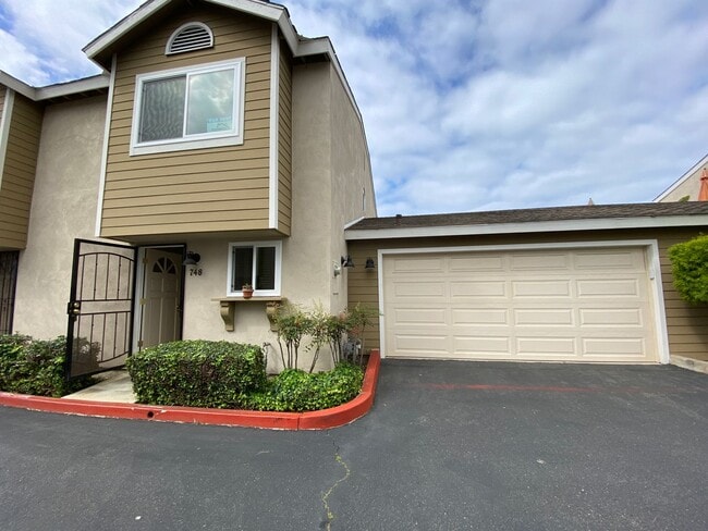 property at 748 Morse St