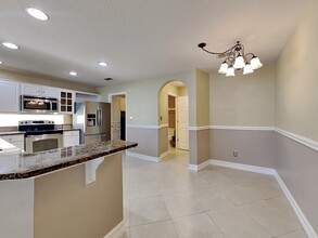 2831 Strand Cir in Oviedo, FL - Building Photo - Building Photo