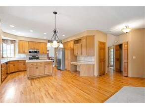 15395 Boulder Pointe Rd in Eden Prairie, MN - Building Photo - Building Photo