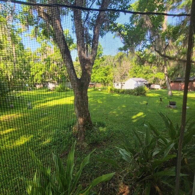 1420 Lake Disston Dr in Bunnell, FL - Building Photo - Building Photo