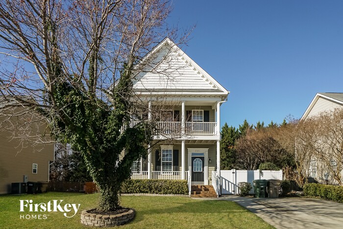 205 Chamberlain Dr in Clayton, NC - Building Photo