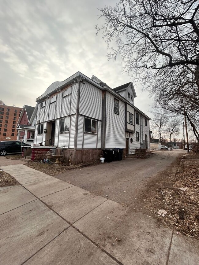 property at 317 Earl St