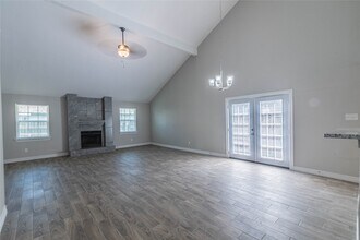 12850 Ashford Creek Dr in Houston, TX - Building Photo - Building Photo