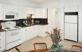 441 Cambridge St in Boston, MA - Building Photo