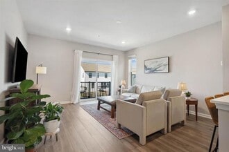 558 Banquet Ln in Frederick, MD - Building Photo - Building Photo