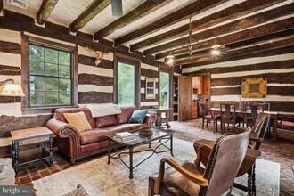 18285 Foundry Rd in Purcellville, VA - Building Photo - Building Photo