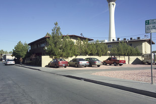 331 W Cleveland Ave in Las Vegas, NV - Building Photo - Building Photo