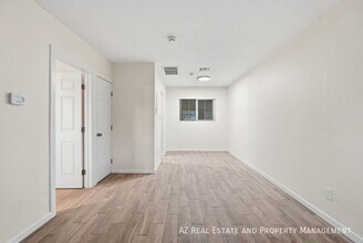 1802 E Coronado Rd in Phoenix, AZ - Building Photo - Building Photo