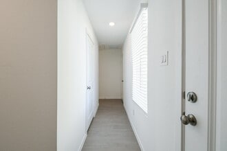 6871 Flowering Ginger Ln in Katy, TX - Building Photo - Building Photo