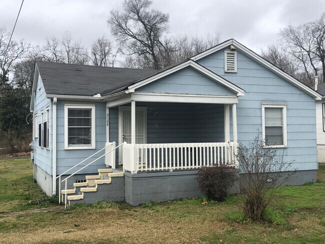 property at 3164 Jefferson Ave SW