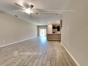 201 Sweet Lemon Ln in Orange Park, FL - Foto de edificio - Building Photo