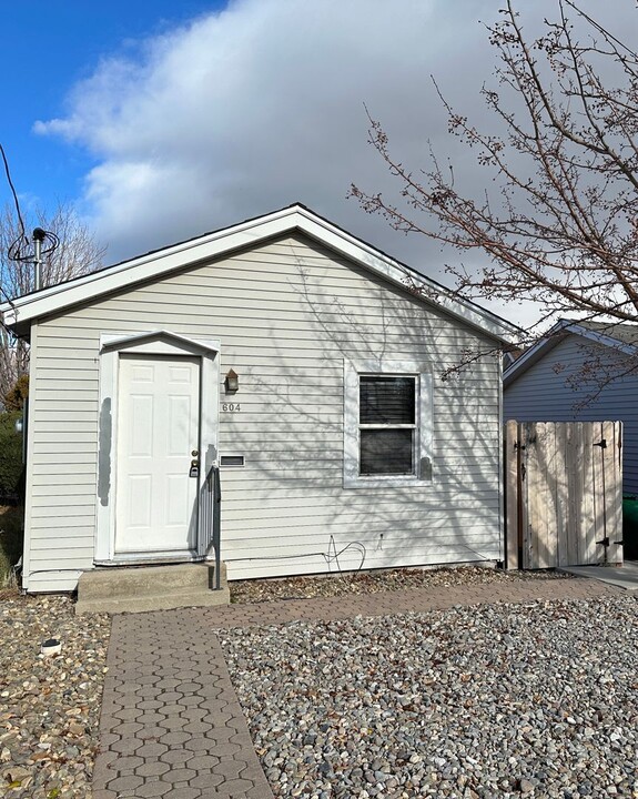 604 W 5th St in Carson City, NV - Building Photo