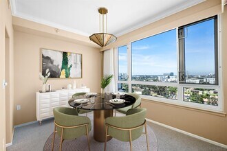 3890 Nobel Dr in San Diego, CA - Building Photo - Building Photo