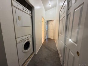 317 Torry Ave in Bronx, NY - Building Photo - Building Photo