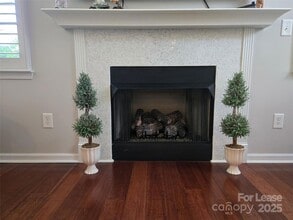 809 Ledgestone Ct, Unit _ in Tega Cay, SC - Foto de edificio - Building Photo