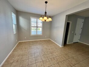 3235 N Memory St in Visalia, CA - Building Photo - Building Photo