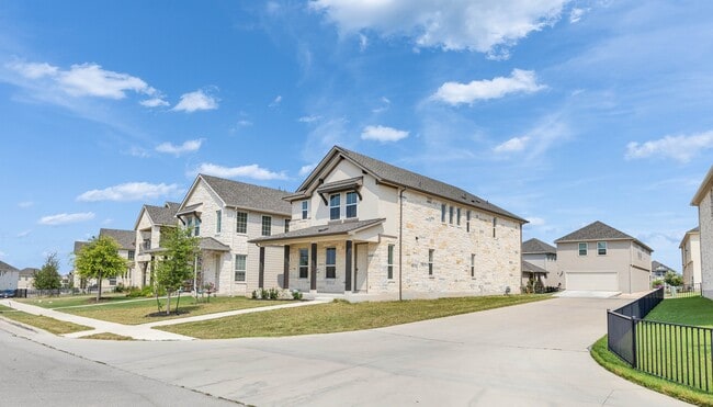 196 Lost Mine Peak Ln in Dripping Springs, TX - Building Photo - Building Photo