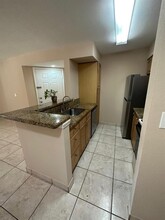 2846 S University Dr, Unit 4204 in Davie, FL - Foto de edificio - Building Photo