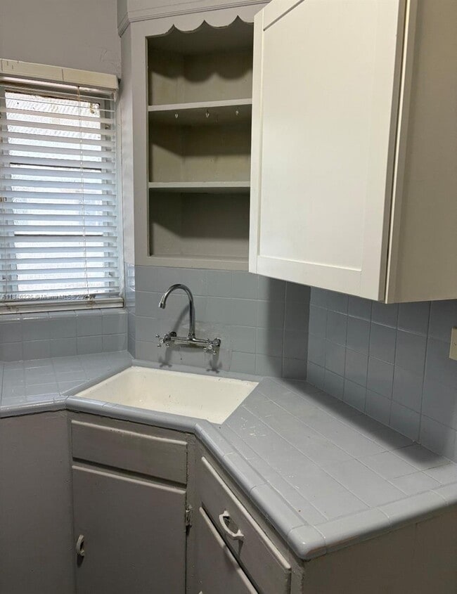 property at 970 SW 7th St